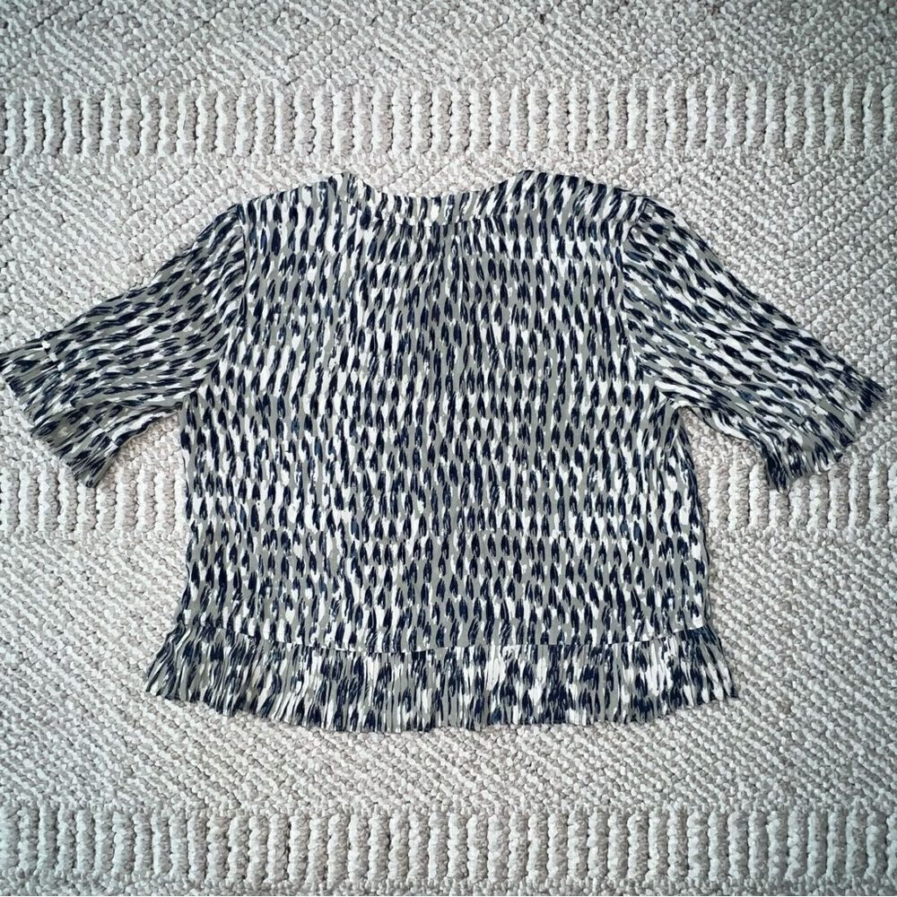 Madewell Sunpleat Lace-Up Top w/Painted Feathers - Sz S - Picture 13 of 16